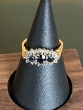 Vintage 4.6g Yellow Metal