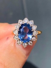 Striking Vintage natural 3.1ct
