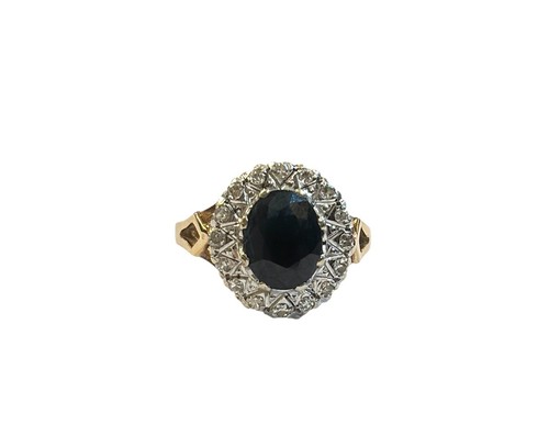 9ct vintage sapphire and