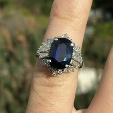 Oval Blue Sapphire Diamond