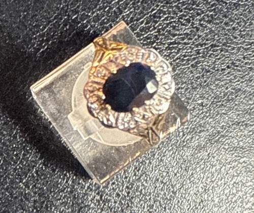 9ct gold sapphire - &, diamond