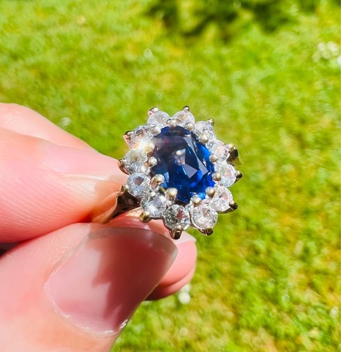 Vintage 9ct yellow gold - vintage,