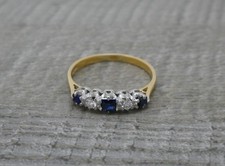 Gorgeous Vintage 18ct Gold