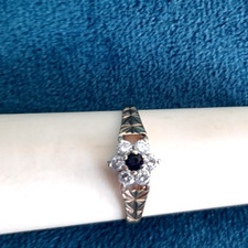 Vintage 9ct Gold sapphire